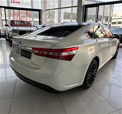 تويوتا أفالون